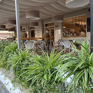 https://hotel-arena.hotelslidodijesolo.com